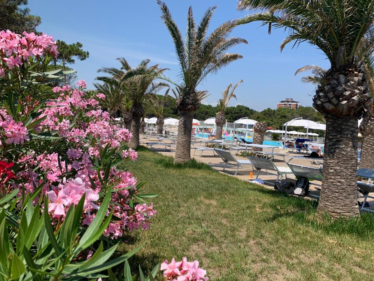 Penthouse Bellavista Daire Lignano Sabbiadoro Dış mekan fotoğraf